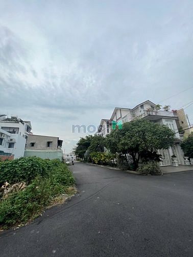 Hình ảnh Bán gấp trước tết 198m2 đất ven sông cách Gigamall Thủ Đức 500m