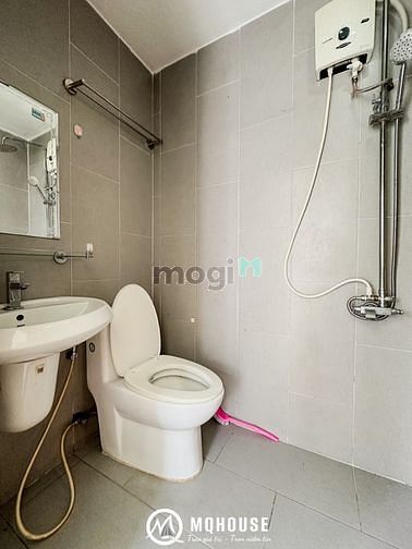 Hình ảnh Thành Thái Quận 10. Thang máy, hầm xe rôngn, hẻm ô tô 2 chiều, nhà mới