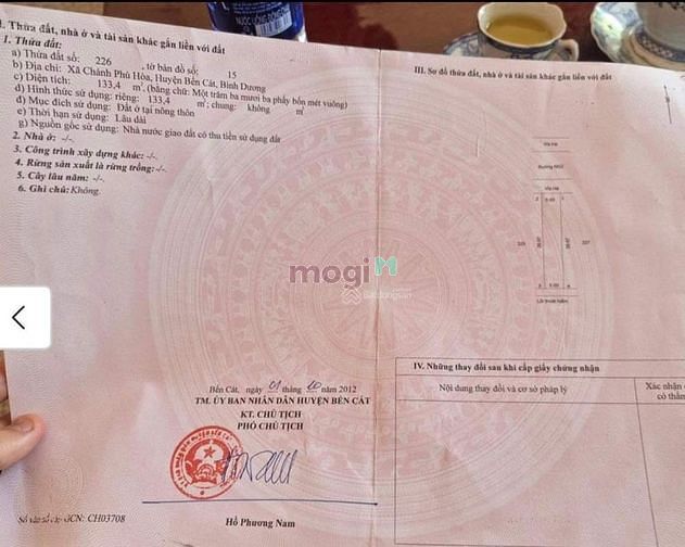 Hình ảnh Mình có lô đất cần ra : GIÁ 520TR . Nằm ngay khu Chánh Phú Hoà