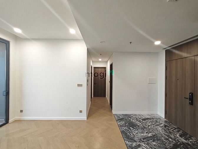 Hình ảnh Cho thuê Lumiere 2PN! Nội thất cơ bản - Giá cực rẻ chỉ 20 triệu