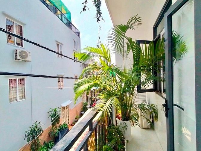 Hình ảnh Cho Thuê Căn Hộ Ban Công Full Nội Thất 35m2 Hoà Bình - Luỹ Bán Bích