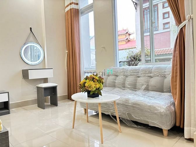 Hình ảnh Cho thuê phòng đường 3/2 đối diện nhà hát Hoà Bình- Cao Thắng-Ban công
