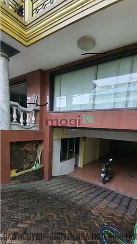 Hình ảnh Biệt thự '' 15x25 '' 1 hầm 3 lầu suốt - khúc Trần Văn Giàu