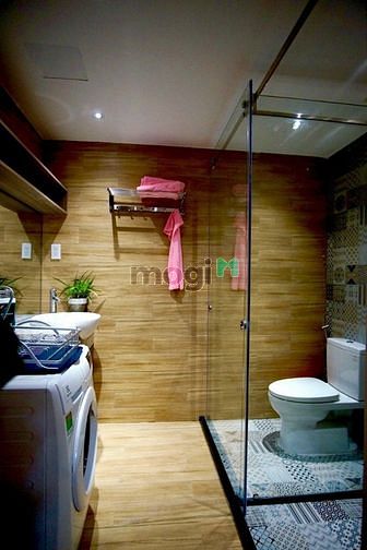 Hình ảnh Căn Hộ Cao Cấp Tại Cách Mạng Tháng Tám - Ban Công Cửa Sổ Siêu Thoáng