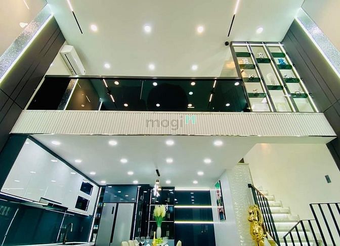Hình ảnh Cặp siêu phẩm sát mặt tiền - Đối diện Emart 2 - Tặng full nội thất