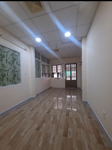 Hình ảnh 4x18m, 4 tầng, 4PN, 4WC. HXH đường 3/2, P12, Q10.
