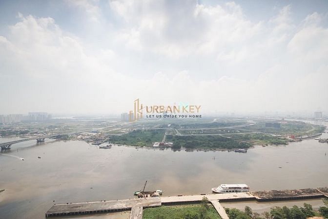 Hình ảnh Cho Thuê 3 phòng ngủ Ba Son - Vinhomes Golden River 120m2 view Bitexco