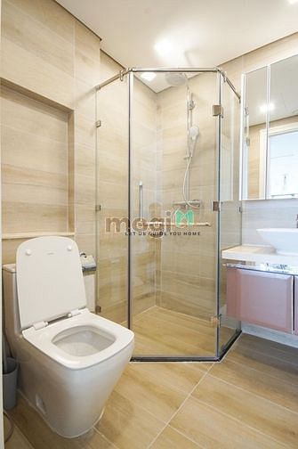 Hình ảnh Cho Thuê 3 phòng ngủ Ba Son - Vinhomes Golden River 120m2 view Bitexco