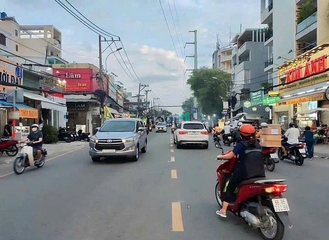 Hình ảnh Đất nền phân lô vị trí đẹp mặt tiền Đường Số 11 & 13 Tân Kiểng Q7