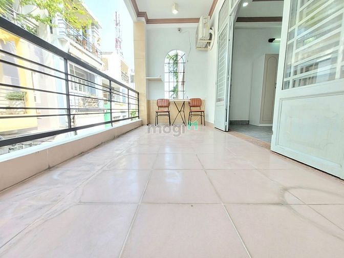 Hình ảnh ⭐ CHO THUÊ CH BALCON 🍀 Đường Thành Thái 🍀 Quận 10 ⭐