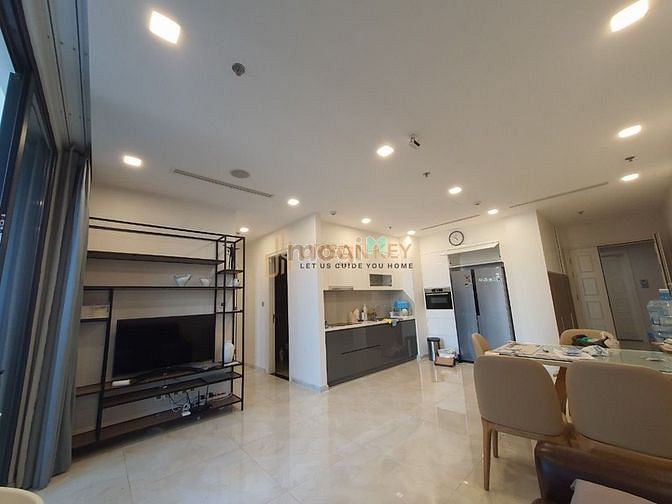 Hình ảnh Cho Thuê 2 Phòng Ngủ Vinhomes Golden River - Ba Son View Sông Thị Nghè