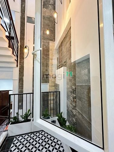 Hình ảnh Apartment for rent on Tran Quang Dieu street district 3
