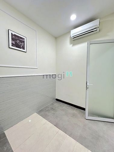 Hình ảnh Apartment for rent on Tran Quang Dieu street district 3