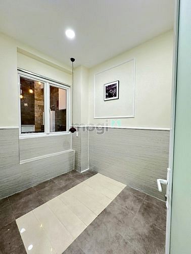 Hình ảnh Apartment for rent on Tran Quang Dieu street district 3