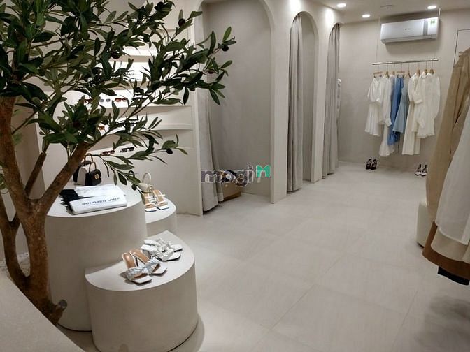 Hình ảnh Cho thuê nhà MT Võ Văn Tần, Q3_Giá 45tr/tháng