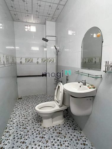 Hình ảnh Kinh Doanh thua lỗ bán nhà Điện Biên Phủ Quận 10 56m2/1ty240 SHR