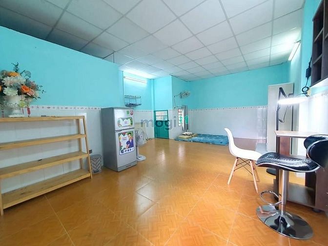 Hình ảnh Nhỉnh 3 Tỷ- Nhà 60m2- 4 PN- 2 Mặt Hẻm Phạm Văn Bạch P15 Tân Bình