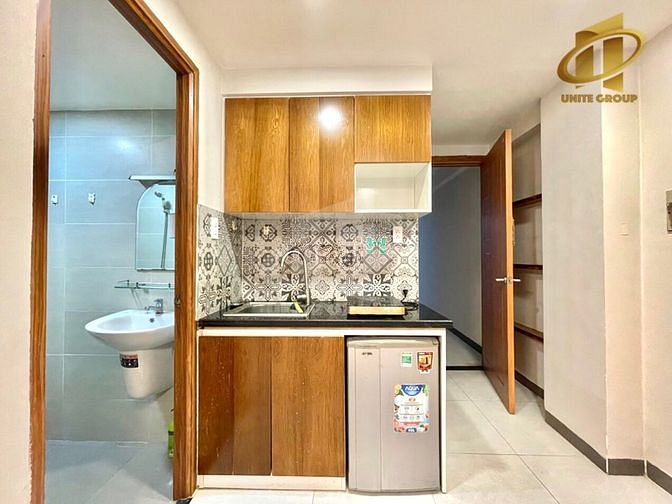 Hình ảnh Studio full nội thất cửa sổ, ban công lớn gần Vincom TTC