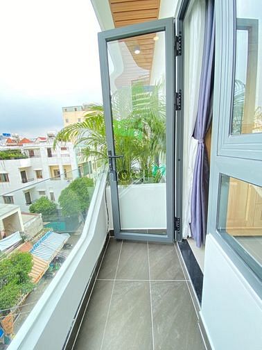 Hình ảnh Căn Hộ Dịch Vụ Full Nội Thất Cao Cấp Cửa Sổ Lớn Gần Etown - K300