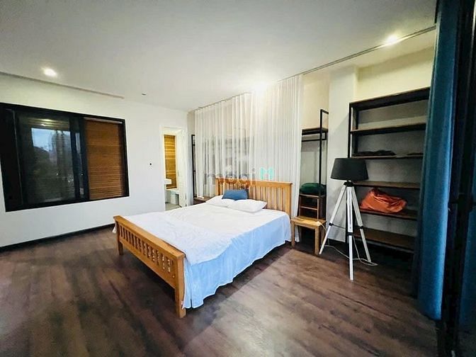 Hình ảnh Cho thuê biệt thự sân vườn 5 phòng ngủ gần Crown