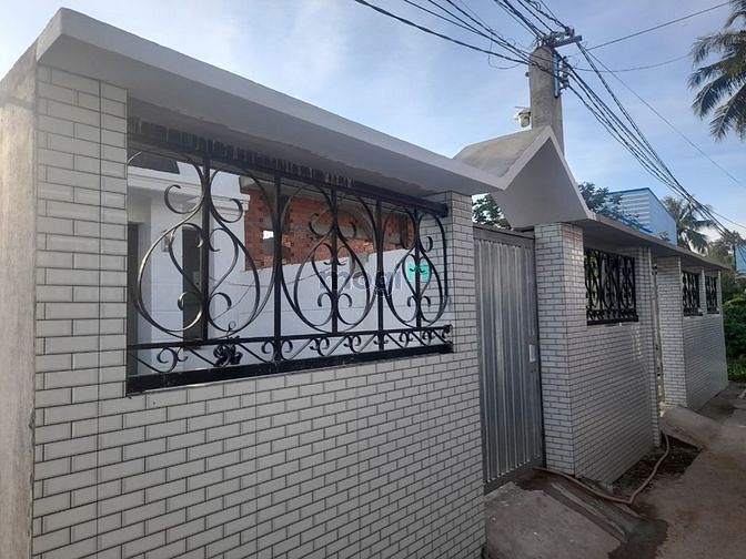 Hình ảnh Nhà bán - Gần TT Bến Lức - Long An
