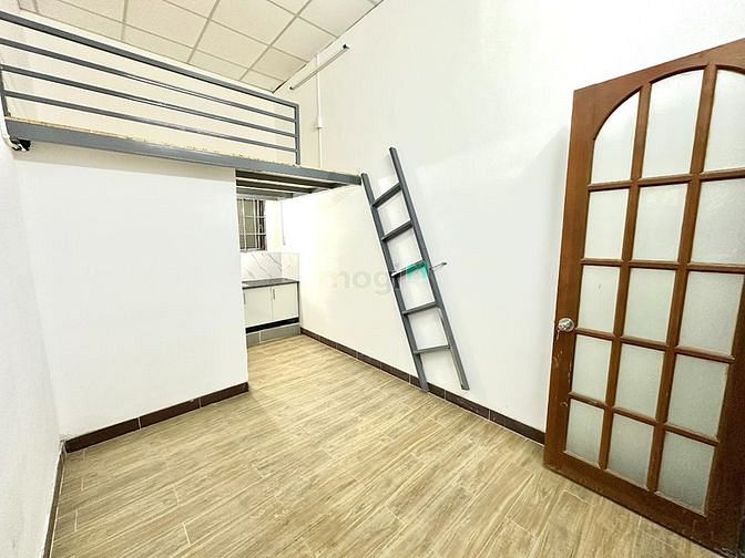 Hình ảnh Phòng duplex siêu đẹp nội thất cơ bản mới 100% ở ngay sân bay Tân Bình