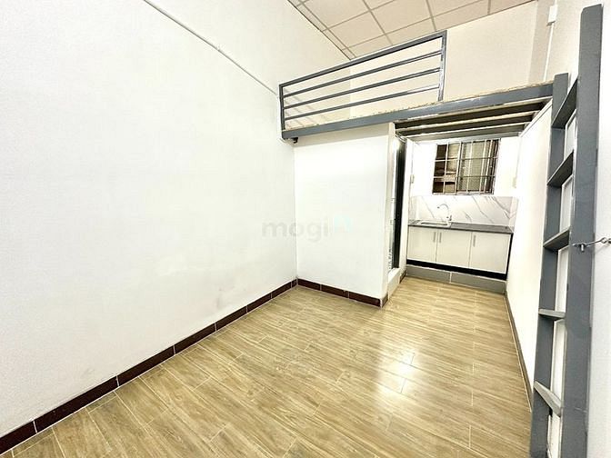 Hình ảnh Phòng duplex siêu đẹp nội thất cơ bản mới 100% ở ngay sân bay Tân Bình
