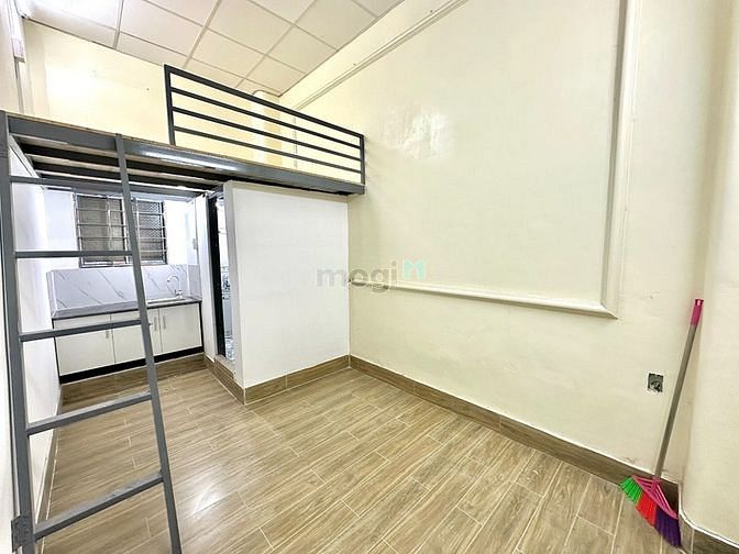 Hình ảnh Phòng duplex siêu đẹp nội thất cơ bản mới 100% ở ngay sân bay Tân Bình