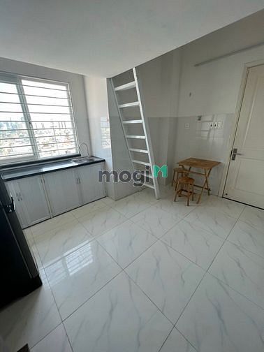 Hình ảnh Mb6623 nạp rút nhanh chóng Duplex ban công ngay Bùi Đình Tuý