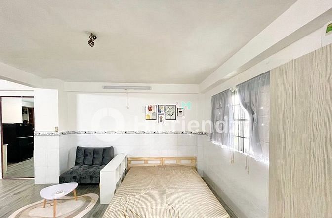 Hình ảnh Studio giá hạt dẻ, bếp xa giường khu sân bay