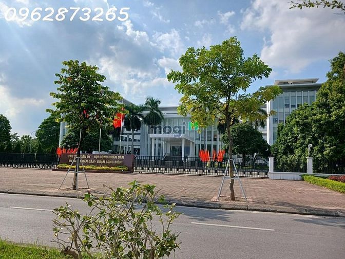 Hình ảnh Bán đất tình quang-p giang biên -long biên. dt 50m2, ô tô 7 chỗ vào