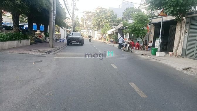 Hình ảnh Bán gấp lô đất mặt tiền trung tâm Hiệp Phú, Thủ Đức, 107m2, siêu đẹp.