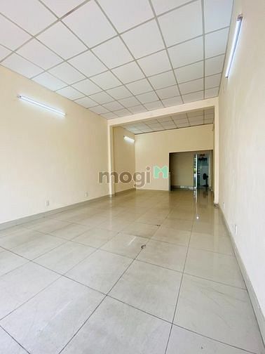 Hình ảnh Cho Thuê Nhà Mặt Tiền Kd, CỘNG HOÀ, 4.2mx15m, Đối Diện Toà Nhà E.Town