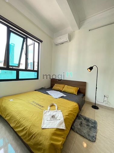 Hình ảnh CHDV ngay cổng sau Phenika, cách trường 300m