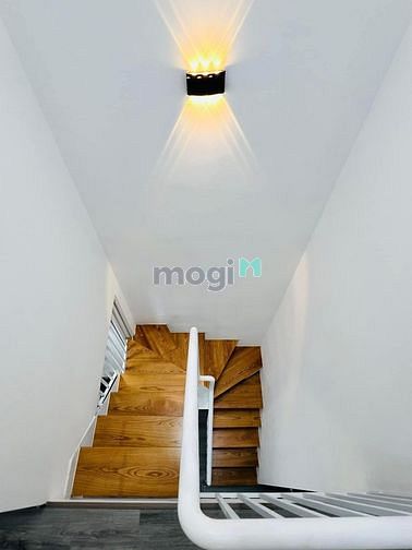 Hình ảnh Chỉ 3 tỷ99 ,30M2 ,3PN, Hẻm Ba Gác sát HXH ,Bạch Đằng P.24 Bình Thạnh