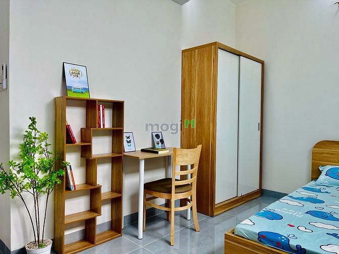 Hình ảnh Phòng trọ đi bộ qua Đại học Văn Lang giá sinh viên