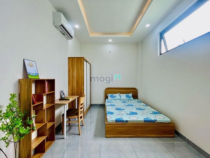 Hình ảnh Phòng trọ đi bộ qua Đại học Văn Lang giá sinh viên
