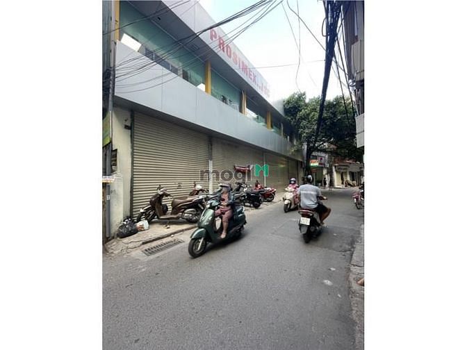 Hình ảnh Cho thuê nhà phố TRẦN QUÝ CÁP, 330m2, Mặt tiền 14m
