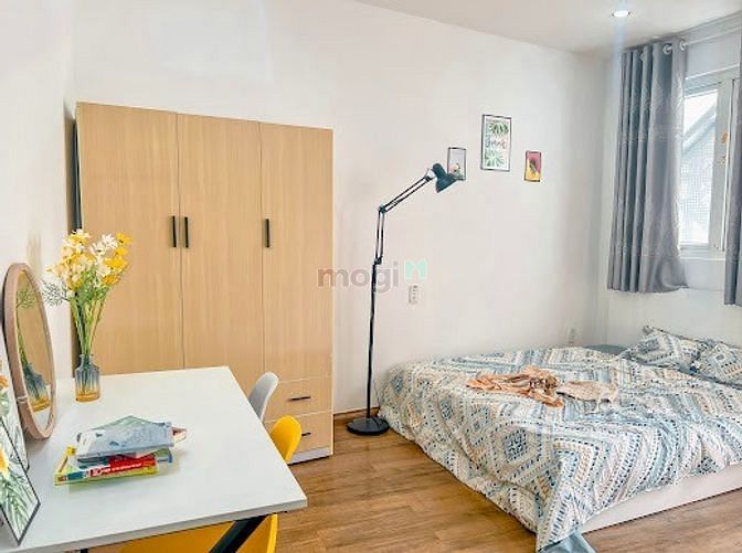Hình ảnh Căn Hộ Dịch Vụ 1PN Mới 100% - Full Nội Thât - Ban Công - Khu Sân Bay