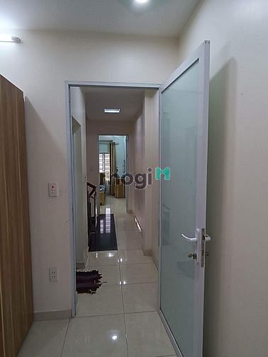 Hình ảnh Cho thuê nhà Văn cao nhà 4 tầng ,4 ngủ ,phong thờ sân phơi , FULL đồ