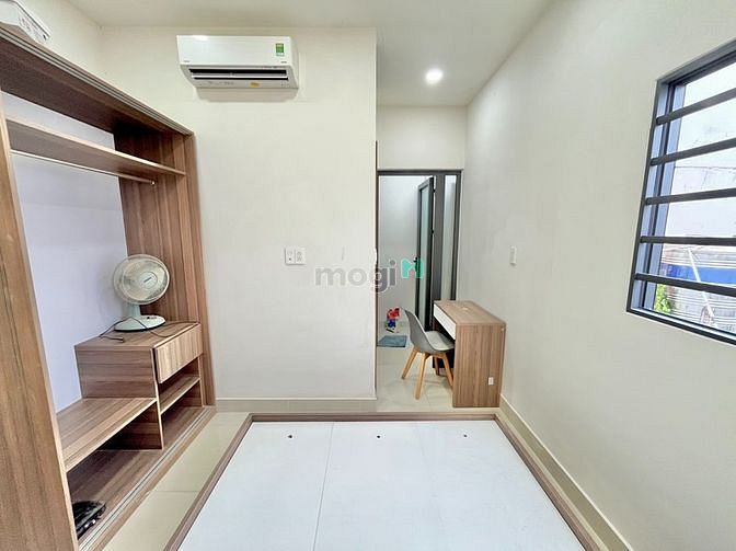 Hình ảnh Studio phòng đẹp, cửa sổ trời, nội thất đầy đủ mới 100% khu sân bay