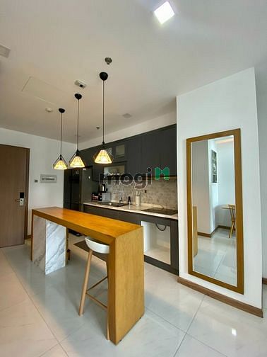 Hình ảnh Hot giá tốt căn 2Pn full NT đẹp Vinhome Central Park 5ty5 bao hết
