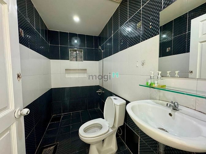 Hình ảnh Cho Thuê Studio Cao Cấp Full Nội Thất Cửa Kính Siêu Đẹp Gần Sân Bay