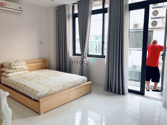 Hình ảnh CHDV 1PN-1PK 50m2 ban công full nội thất cao cấp khu sân bay