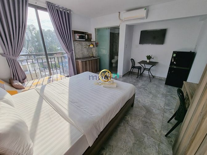 Hình ảnh Studio ban công full nội thất gần nhà thờ Tân Định Quận 1
