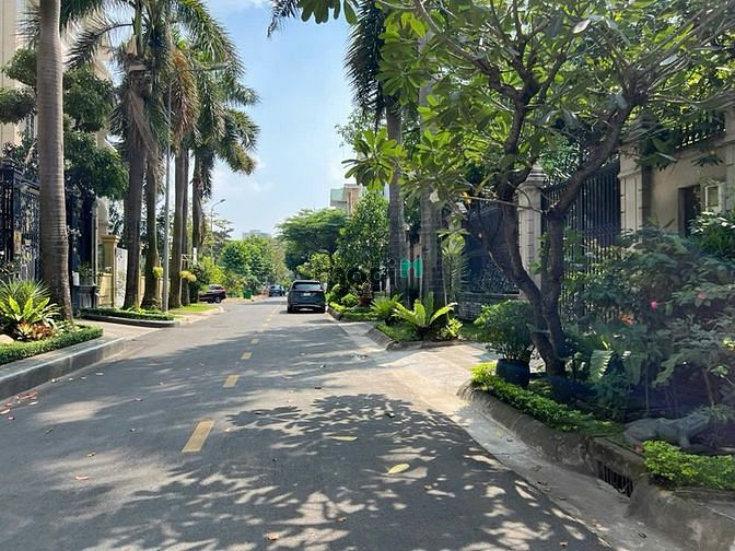 Hình ảnh Bán 1.200m2 đất mặt sông SG compoud Thảo Điền Q2 chỉ 230tỷ DT 36x40