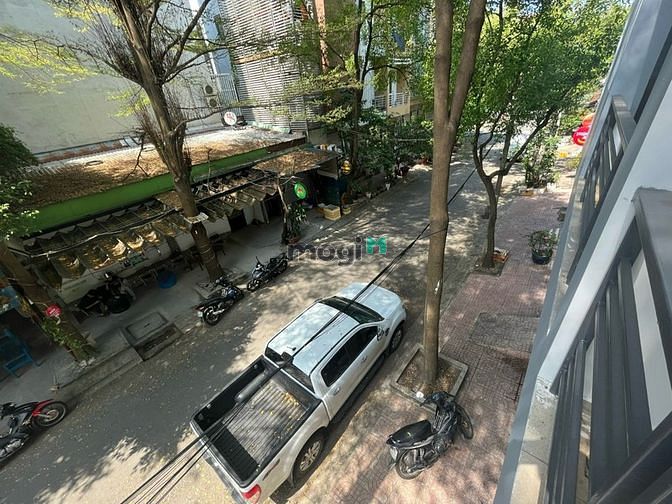 Hình ảnh Căn gốc 2 mặt tiền, đường 12m, view biệt thự
