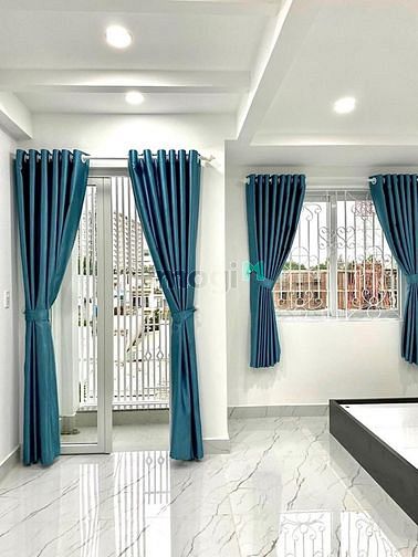 Hình ảnh Siêu Phẩm Ban Công Full Nội Thất Giá Chỉ 3tr8 / 1 Tháng