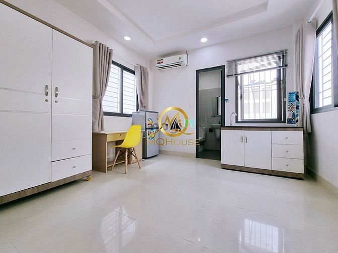 Hình ảnh Studio 30m2 full nội thất gần nhà thờ Huyện Sĩ Quận 1