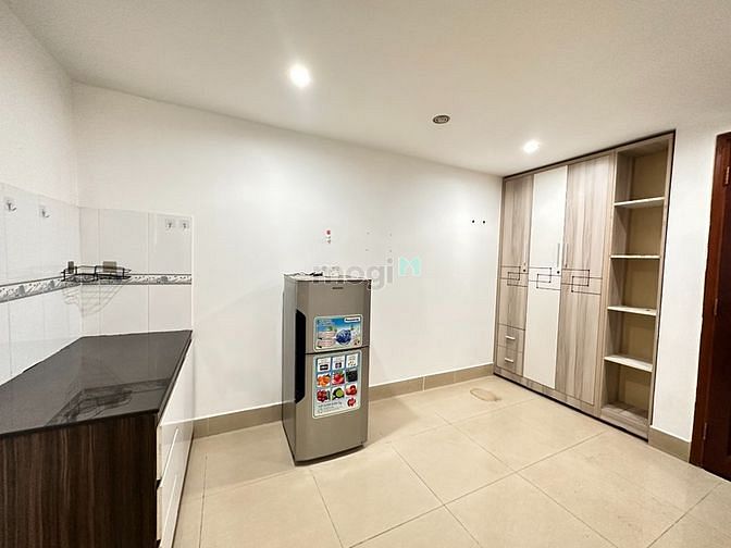 Hình ảnh Căn Hộ Studio 1PN Giá Hời Quận 3, tách bếp, BANCON